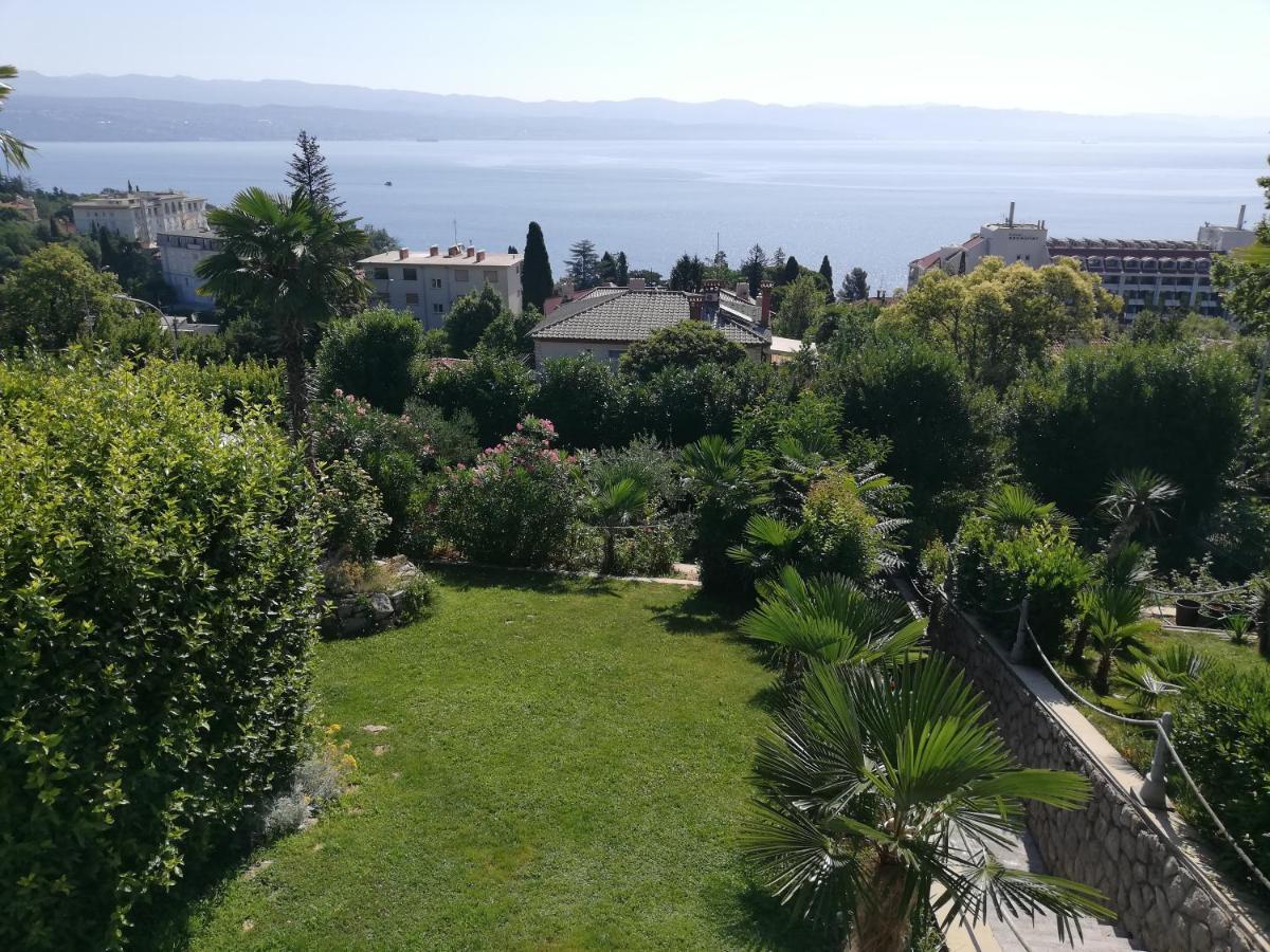 Villa Allegra Ловран Экстерьер фото