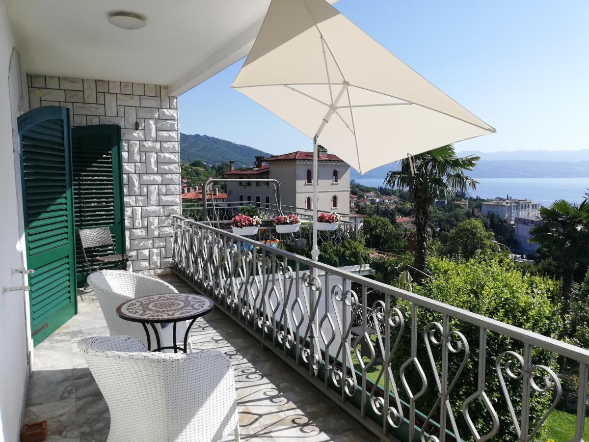 Villa Allegra Ловран Экстерьер фото