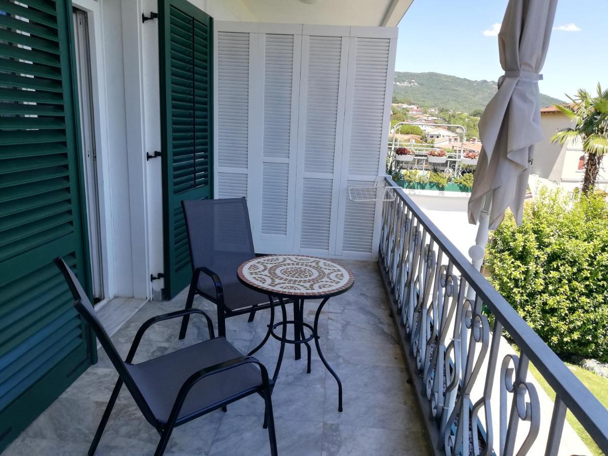 Villa Allegra Ловран Экстерьер фото